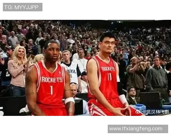 姚明与Angela的友谊之路：跨越篮球与艺术的精彩瞬间