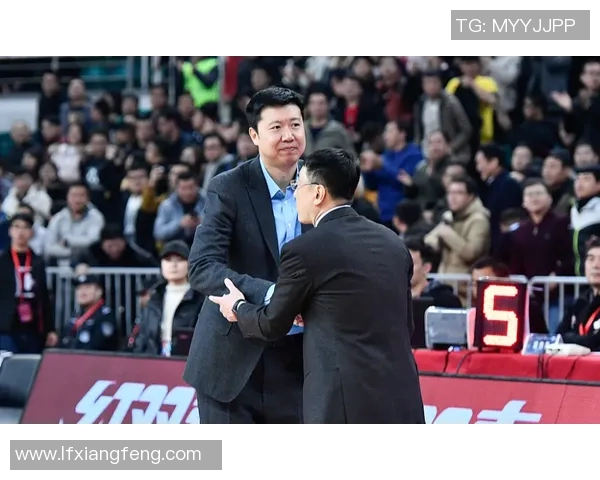 姚明方腮的魅力与篮球传奇背后的故事探寻与思考