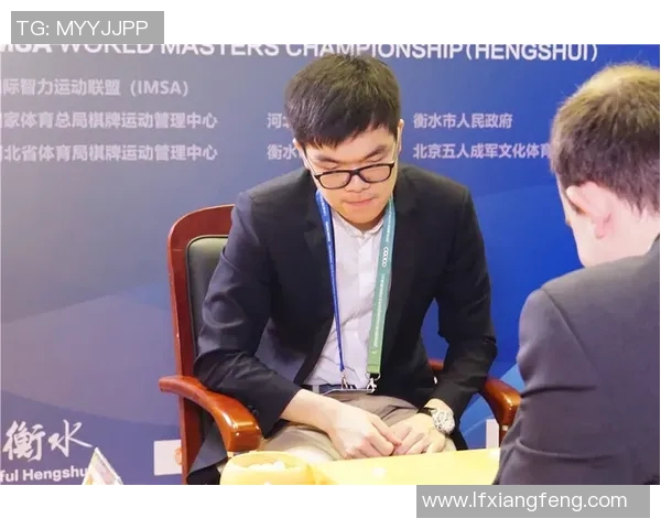 足球明星黄勇的个人简介与精彩瞬间全景展示 足球明星黄勇的个人简介与精彩瞬间全景展示